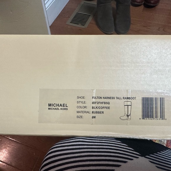 ***SOLD***Michael Kors rain boots - Picture 3 of 4